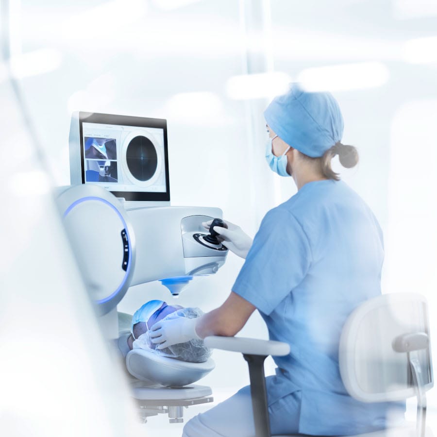 Laser femtoseconde ZEISS VisuMax utilisé pour le SMILE